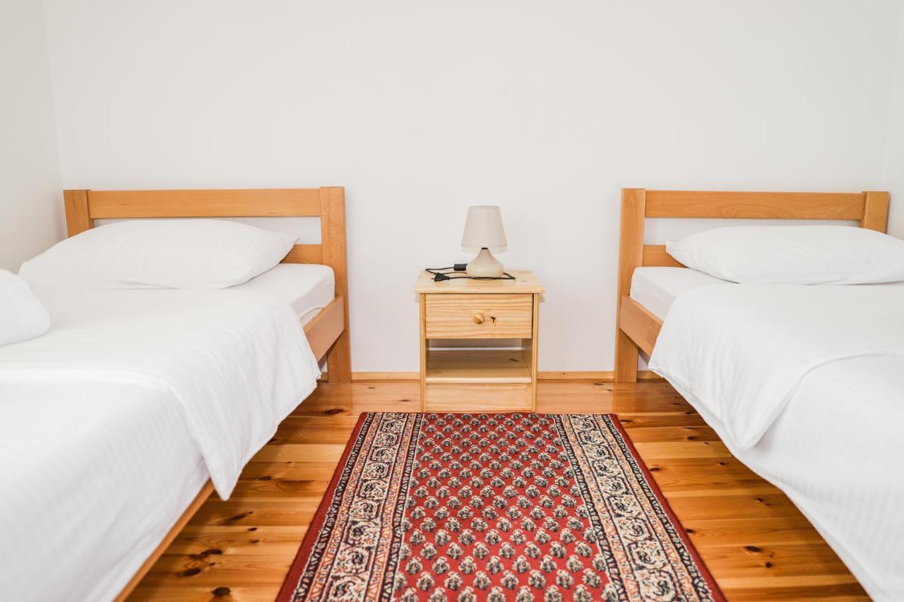 Guest House Sara 자블야크 외부 사진